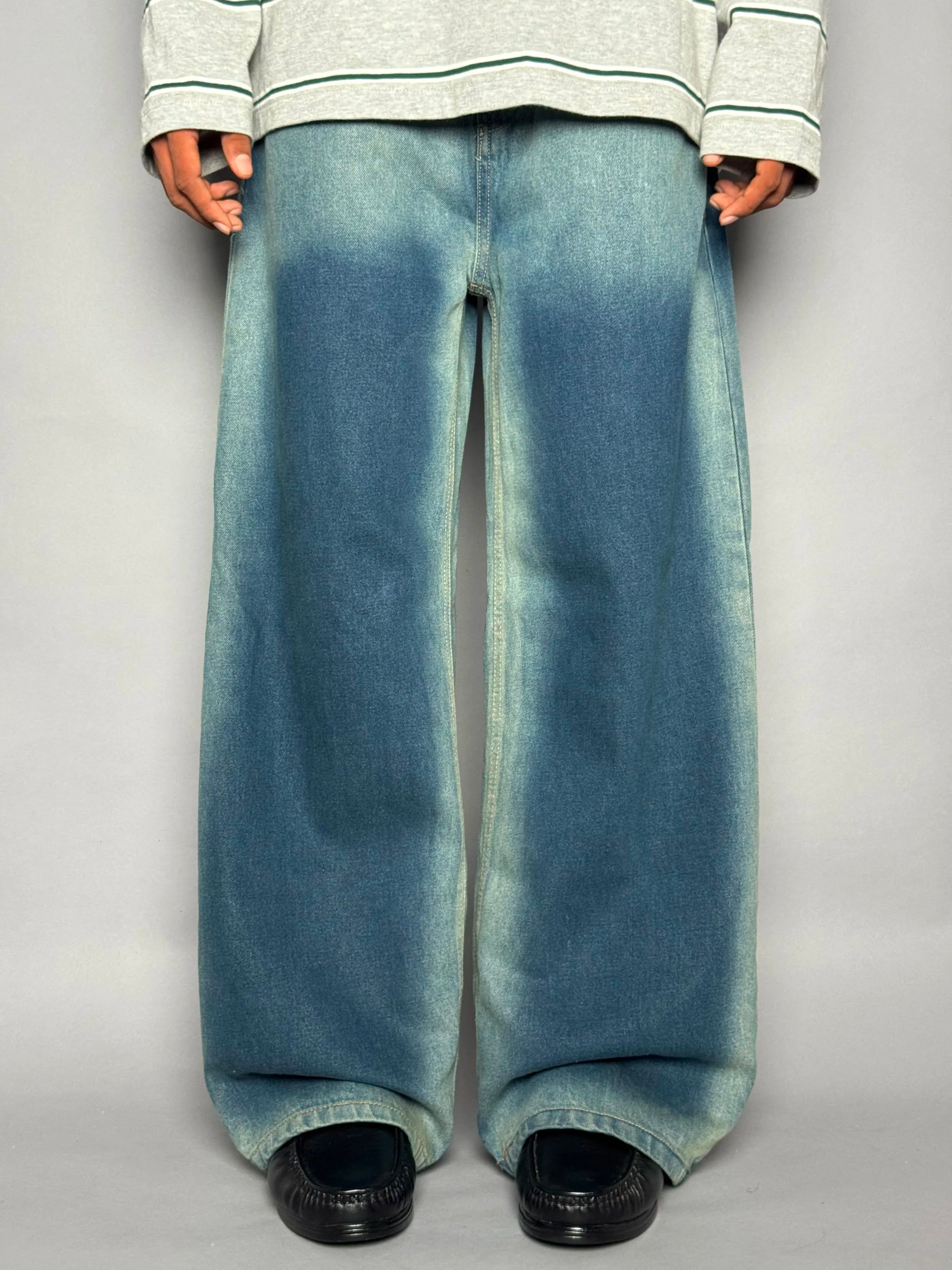 Vintage Ocean Blue Wash