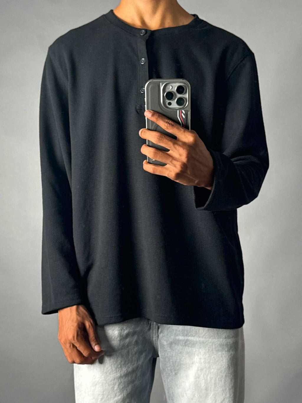 Henly black