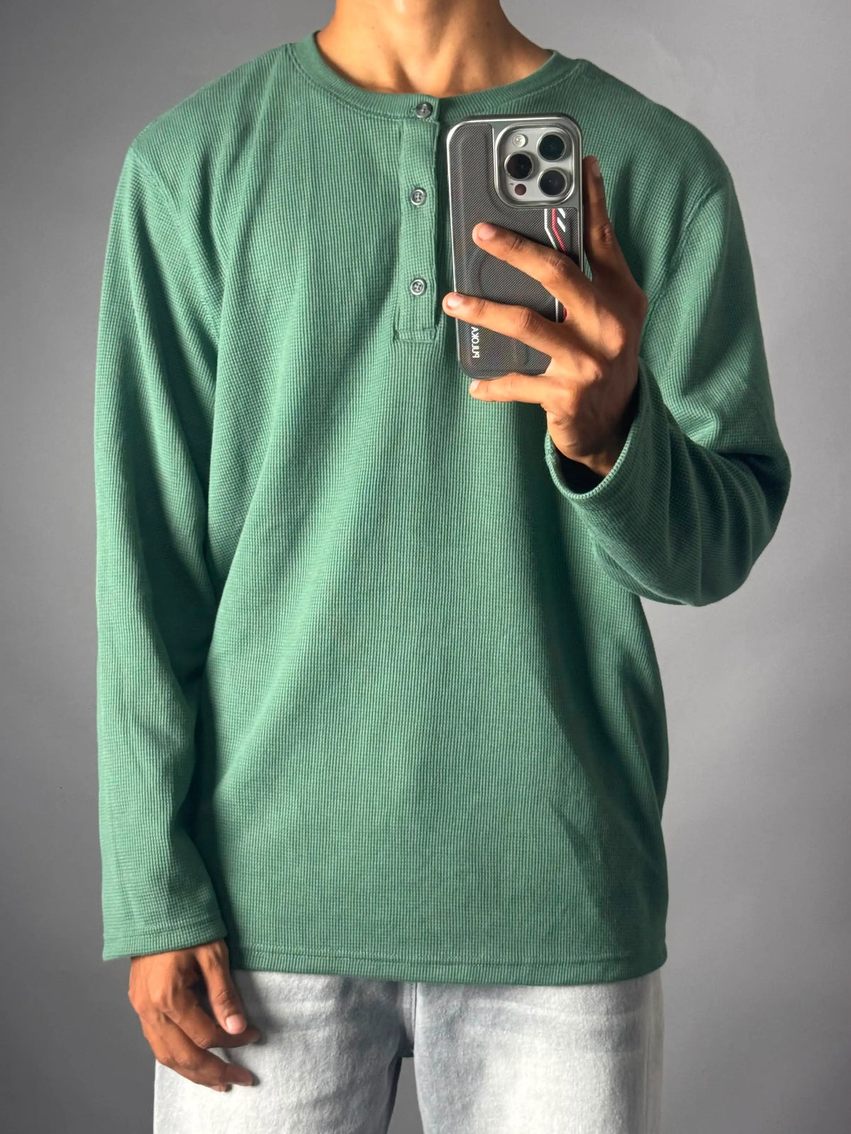 Henly sage green