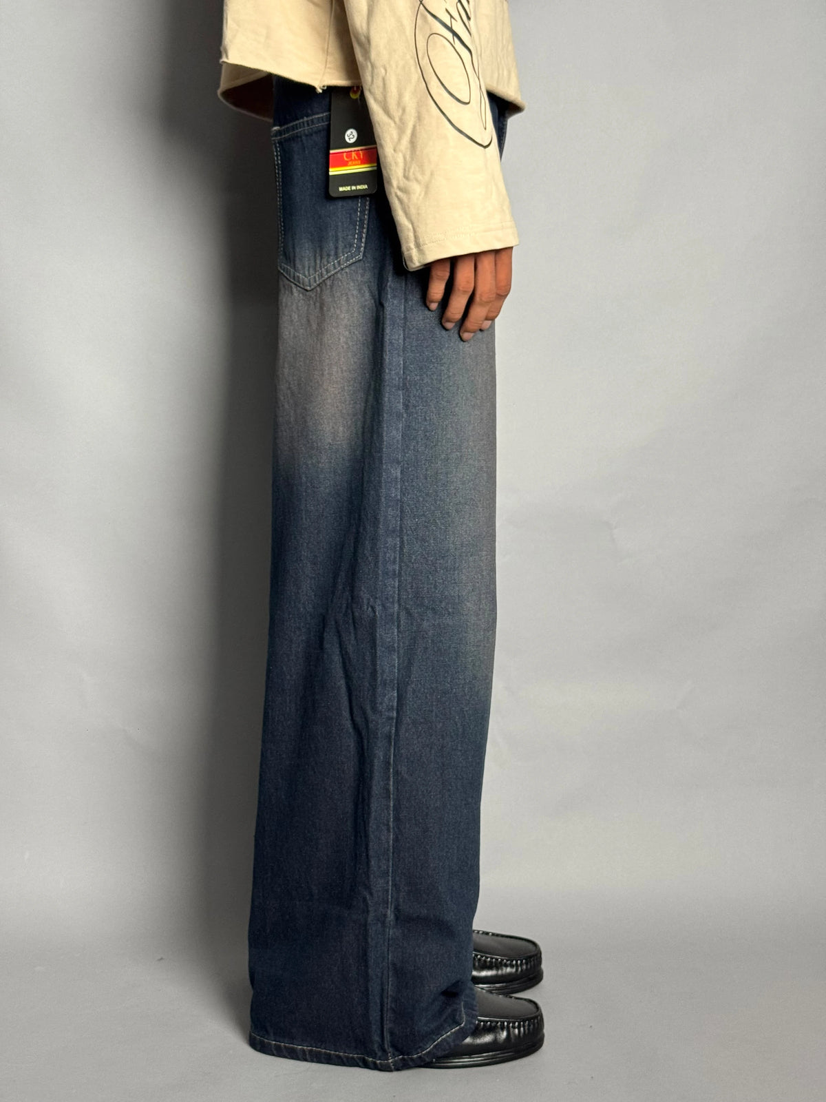 VINTAGE INDIGO BLUE